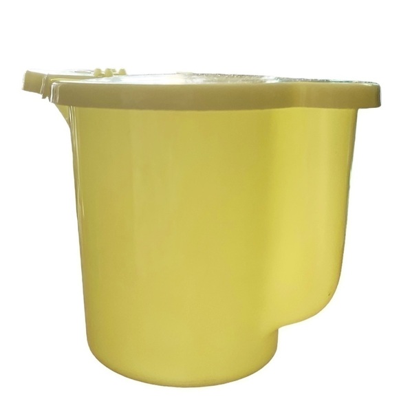 VINTAGE TUPPERWARE CREAM PITCHER - Picture 2 of 7